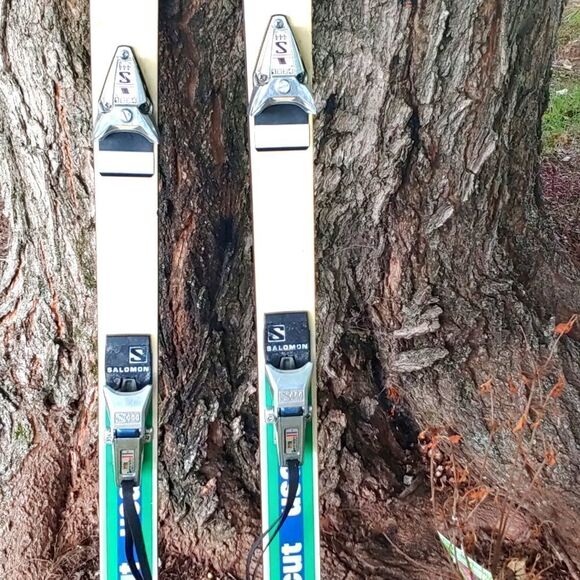 Vintage k2 444 short cut USA Salomon skis - Picture 3 of 9